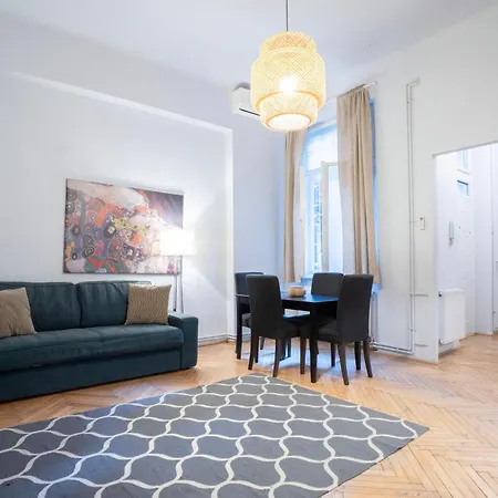 Super Comfort Apartment With 3 Rooms Next To Opera Budapešť Exteriér fotografie