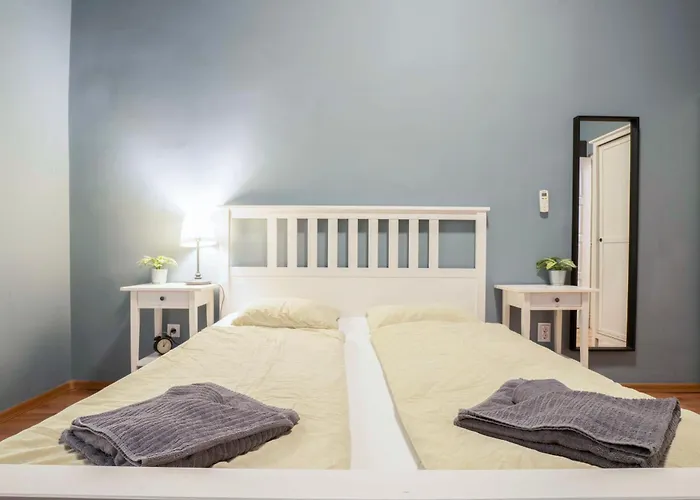 Super Comfort Apartment With 3 Rooms Next To Opera
