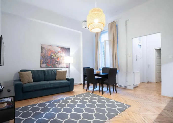 Super Comfort Apartment With 3 Rooms Next To Opera